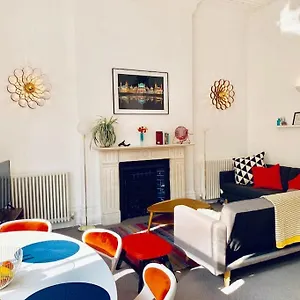 Beautiful Flat Perfect For A Seaside Break! Brighton