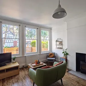 *unique & Garden, Near Beach* Brighton